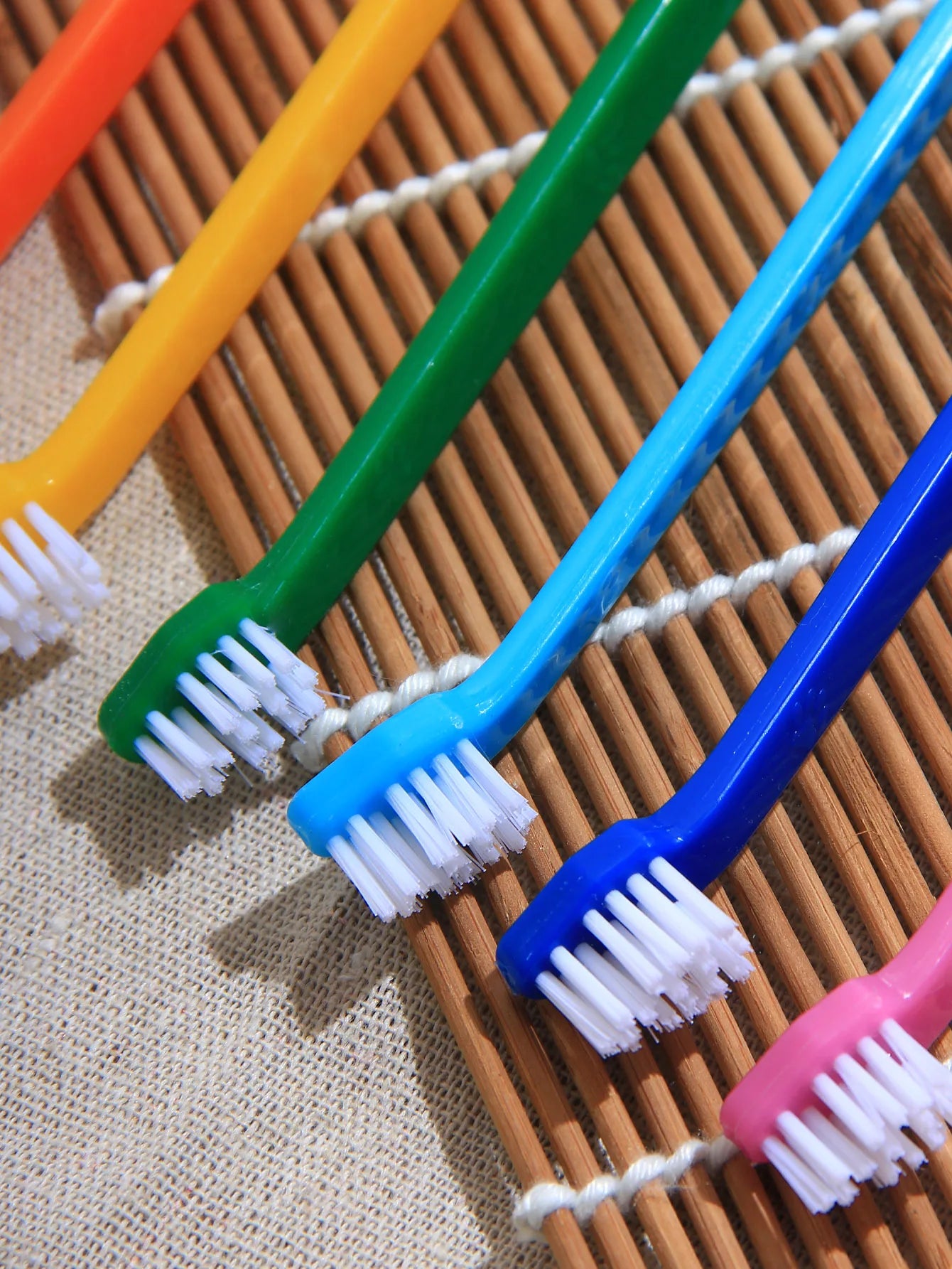 π¦· 5pcs Double-Head Pet Toothbrush β Easy & Effective Oral Care!